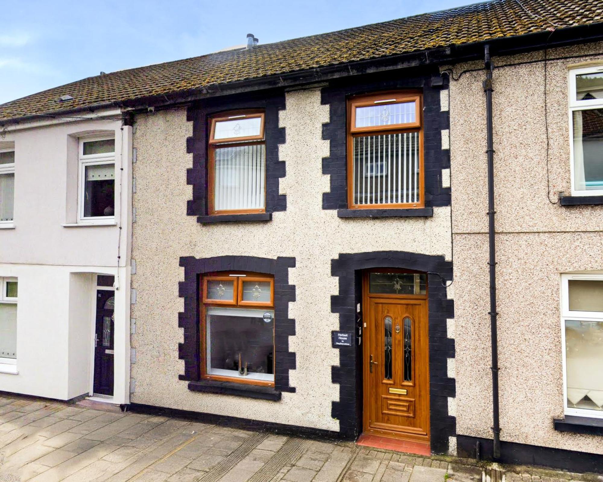 Very Special Home In Rhondda Valley Herbert House By Staystaycations Treorky Exterior photo